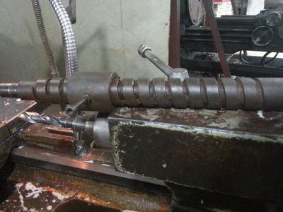 普通車床螺紋加工全解析 牙型識別、牙距計算、刀具修磨與掛擋操作